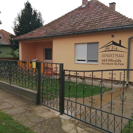 Apartmán Apartman Fiva Pacir Exteriér fotografie