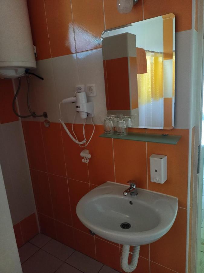 Apartmán Apartman Fiva Pacir Exteriér fotografie