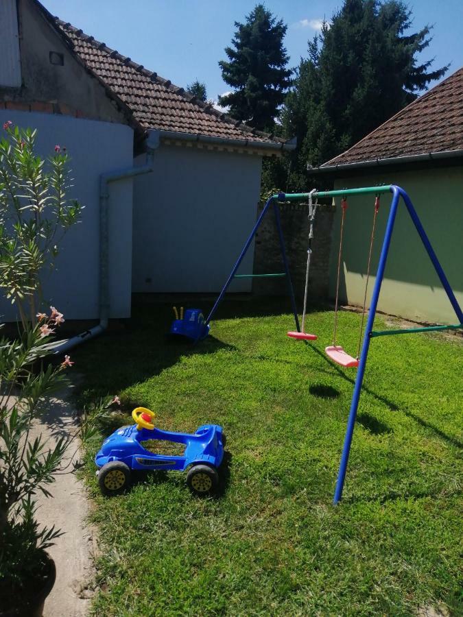 Apartmán Apartman Fiva Pacir Exteriér fotografie