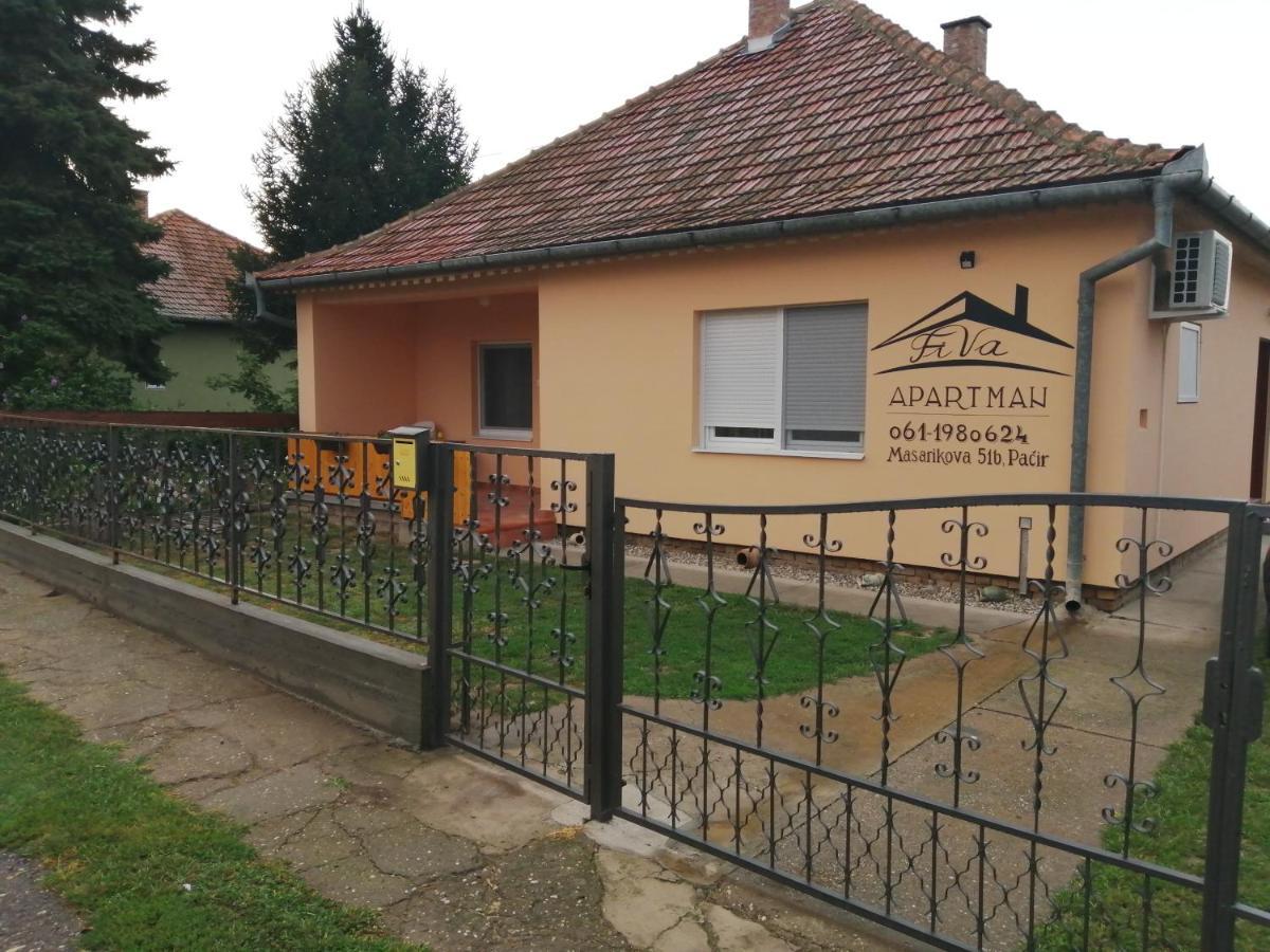 Apartmán Apartman Fiva Pacir Exteriér fotografie
